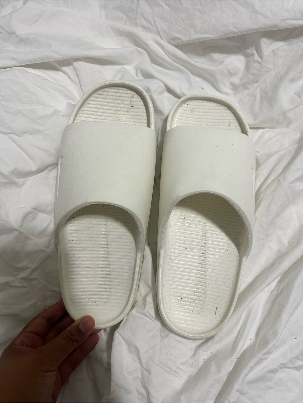 Nike White Women's Slide Sandals - Cushioned Single-Band Slides
